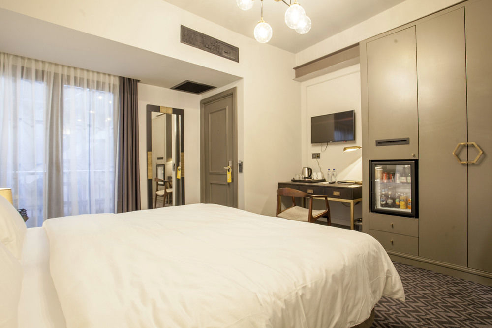 Nabu Hotel Karakoey Istanbul Exterior photo